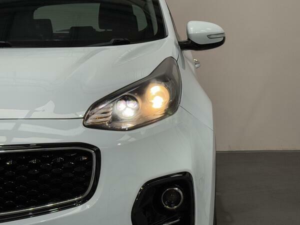 Kia Sportage 1.6 Gdi 2 Suv Euro 6 Ss 130 White #3