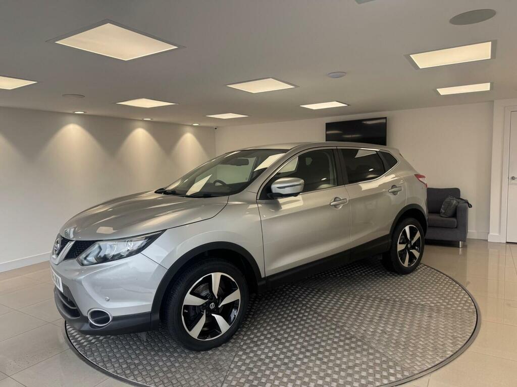 Nissan Qashqai Suv 1.5 Dci N-connecta 2Wd Euro 6 Ss 2016 Silver