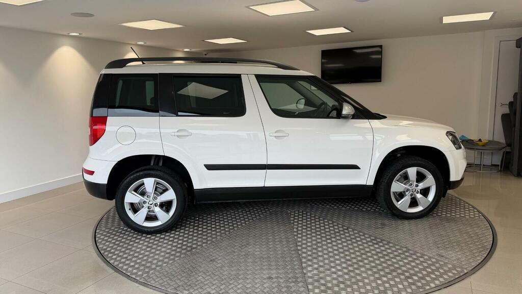 Skoda Yeti Elegance Silver #9