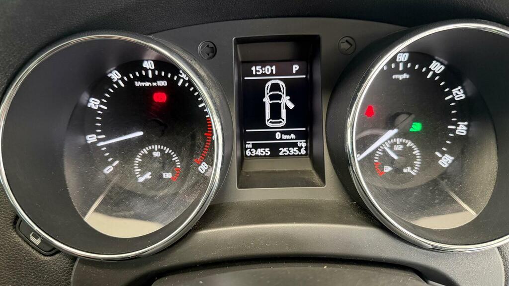 Skoda Yeti Elegance Silver #34