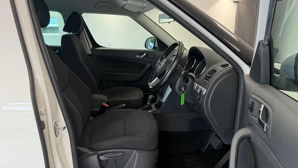Skoda Yeti Elegance Silver #52
