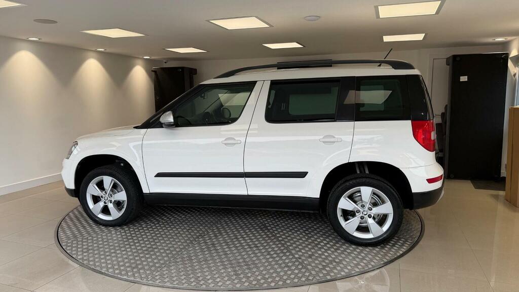 Skoda Yeti Elegance Silver #18