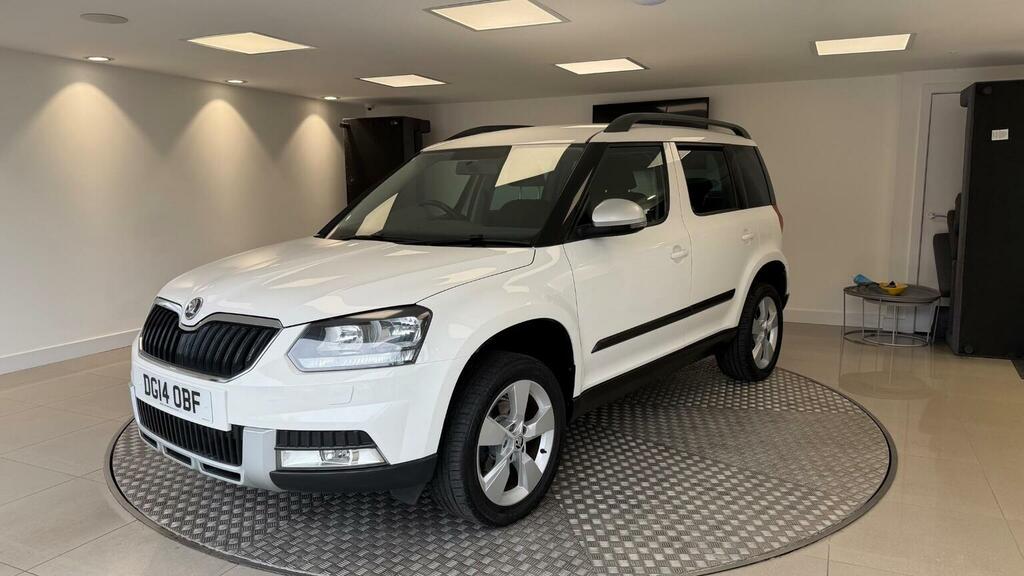 Skoda Yeti 1.2 Tsi Se Outdoor Dsg Euro 5 White