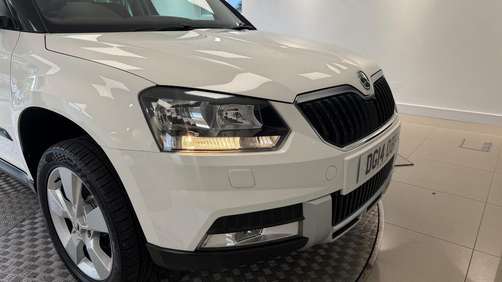 Skoda Yeti Elegance Silver #35