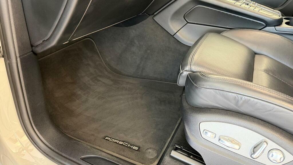 Porsche Macan 3.0 T V6 S Grey #80