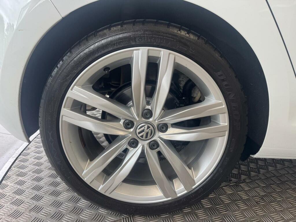 Volkswagen Golf 1.4 Tsi 125 Match Edition White #34