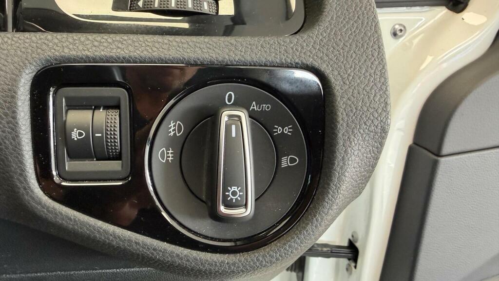 Volkswagen Golf 1.4 Tsi 125 Match Edition White #70