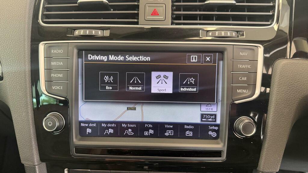 Volkswagen Golf 1.4 Tsi 125 Match Edition White #59