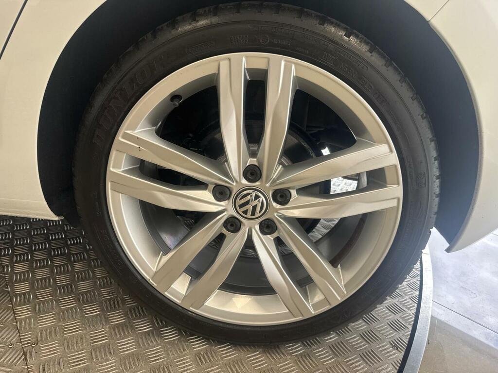 Volkswagen Golf 1.4 Tsi 125 Match Edition White #32