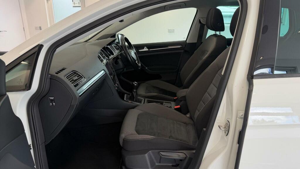 Volkswagen Golf 1.4 Tsi 125 Match Edition White #77