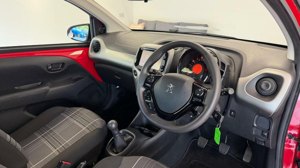 Peugeot 108 Hatchback 1.0 Active Euro 6 201717 Black #44