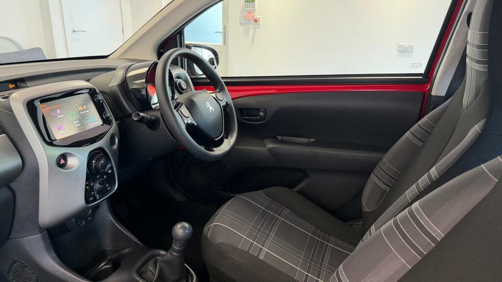 Peugeot 108 Hatchback 1.0 Active Euro 6 201717 Black #37