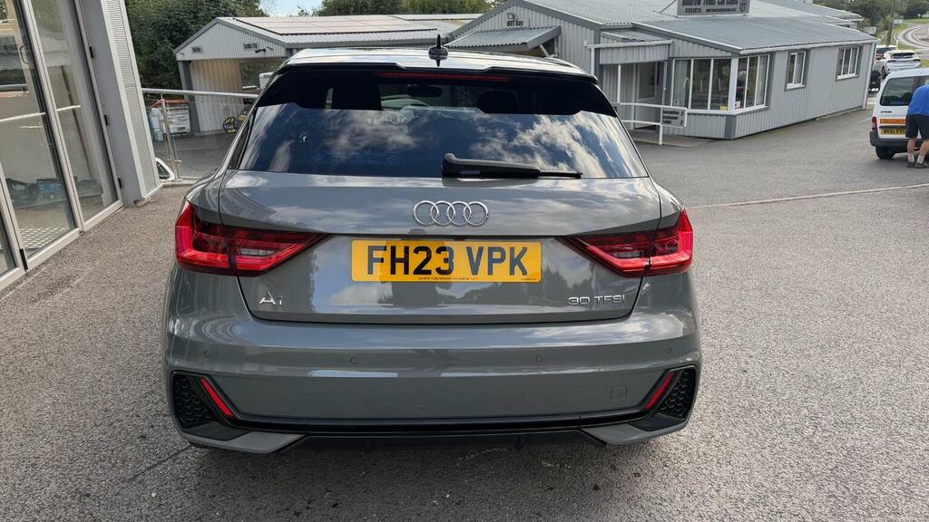 Audi A1 1.0 Tfsi 30 Black Edition Sportback Euro 6 Ss 5 Grey #3