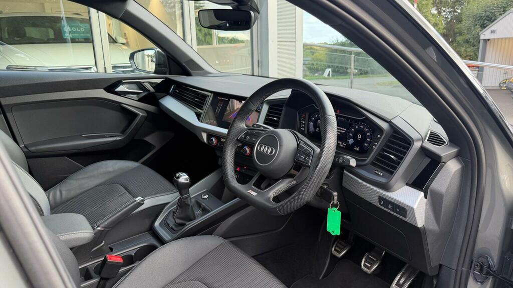 Audi A1 Black Edition 35 Tfsi 150 Ps S Tronic Grey #11