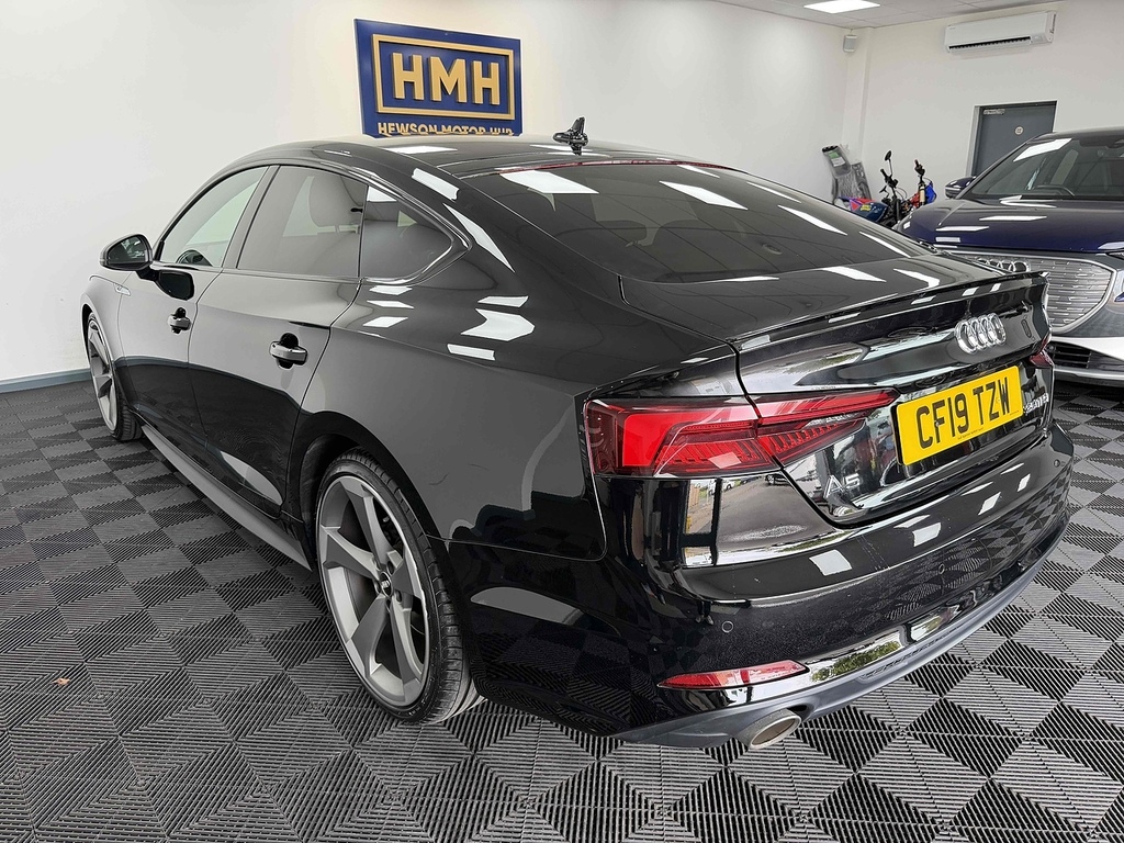 Audi A5 Tfsi Black Edition Black #5