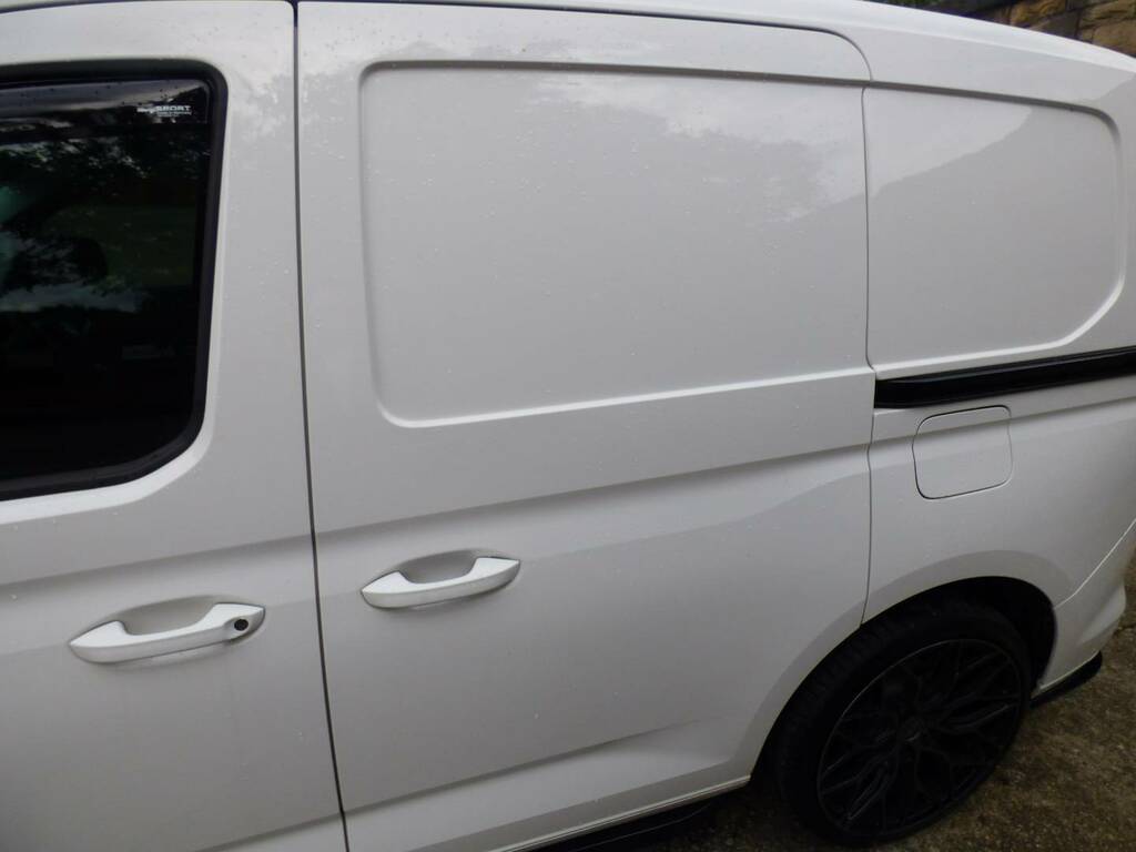 Volkswagen Caddy Panel Van 2.0 Tdi C20 Commerce 202121 Red #8