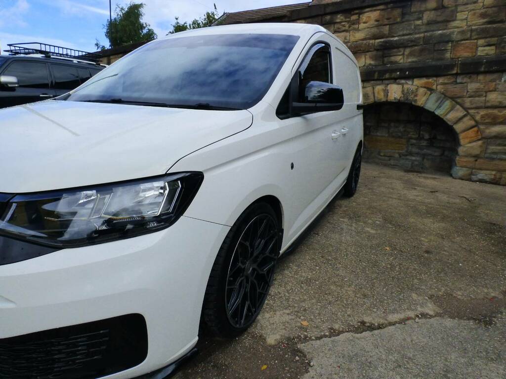 Volkswagen Caddy 2.0 Tdi 102Ps Commerce Van White #4