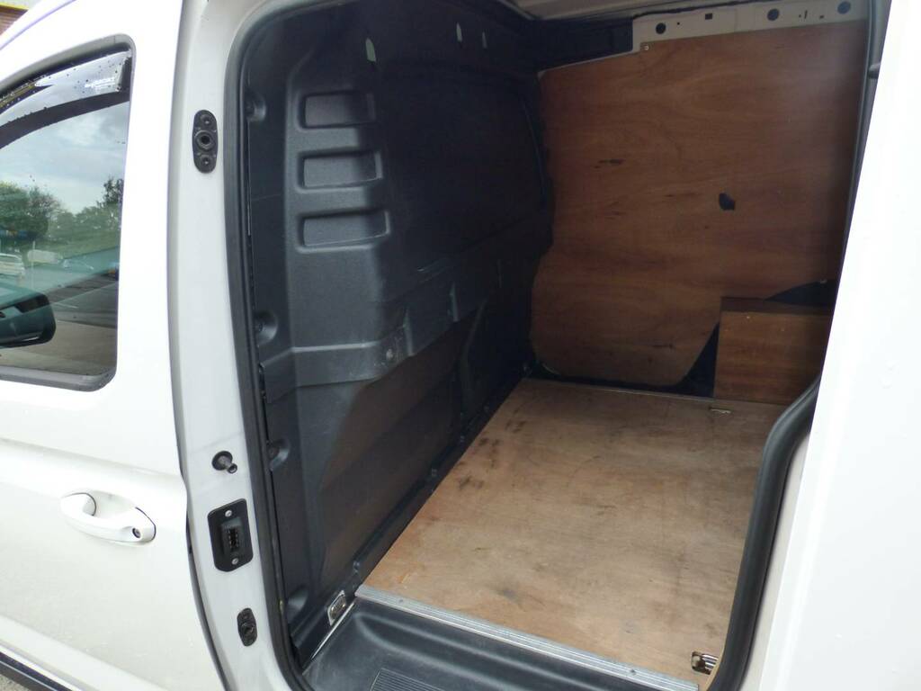 Volkswagen Caddy Panel Van 2.0 Tdi C20 Commerce 202121 Red #10