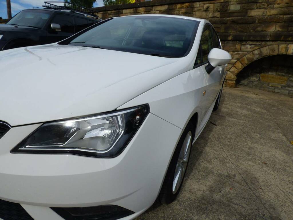 Seat Ibiza 1.4 Toca White #4