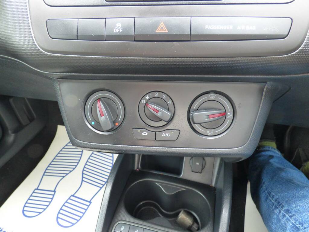 Seat Ibiza Tsi Act Fr Edition Red #32