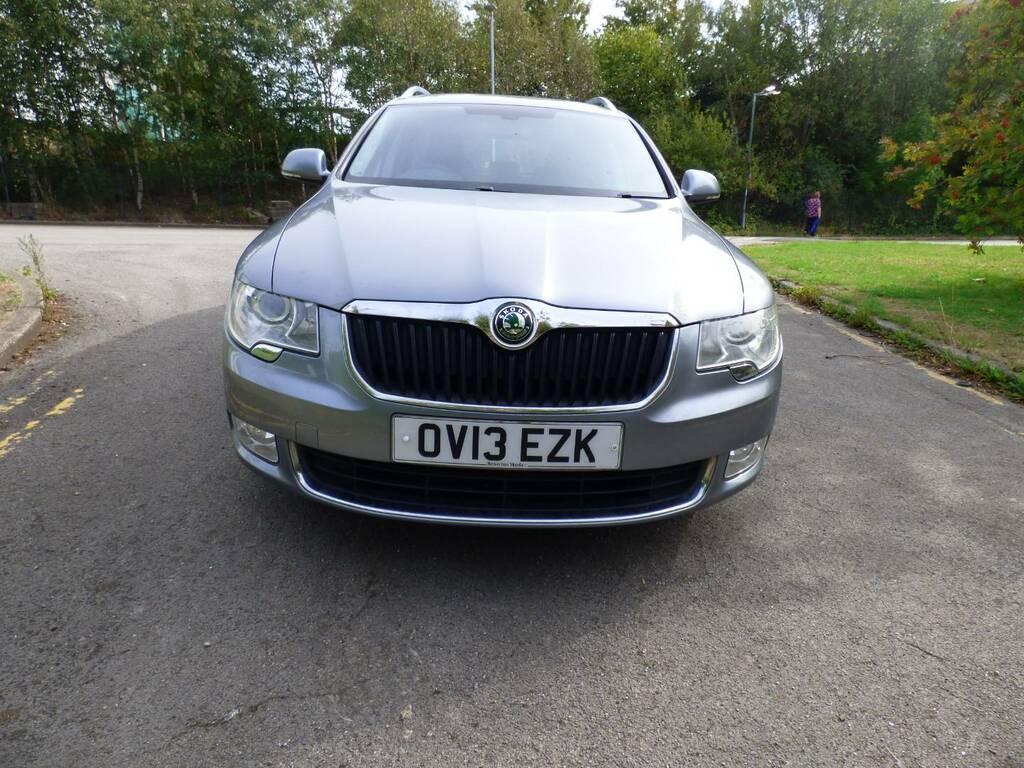 Skoda Superb 2.0 Tdi Cr 170 Elegance Dsg Grey