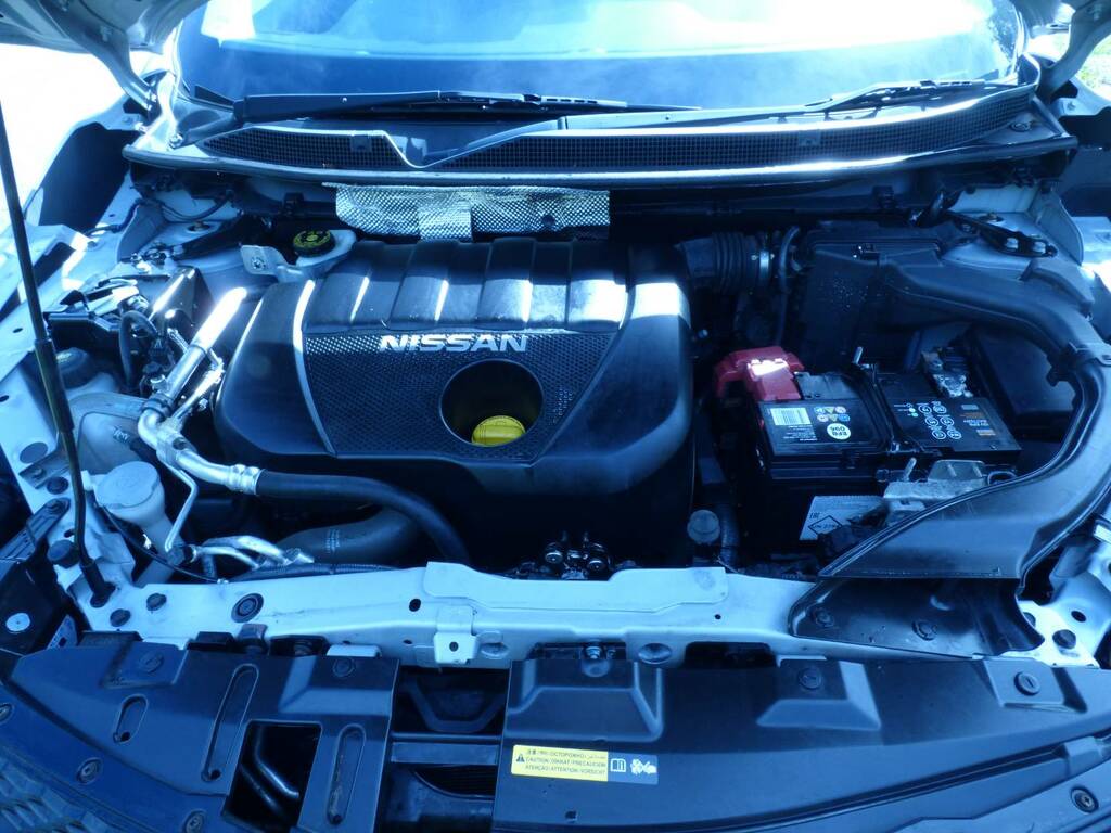 Nissan Qashqai 1.5 Dci N-connecta Silver #6