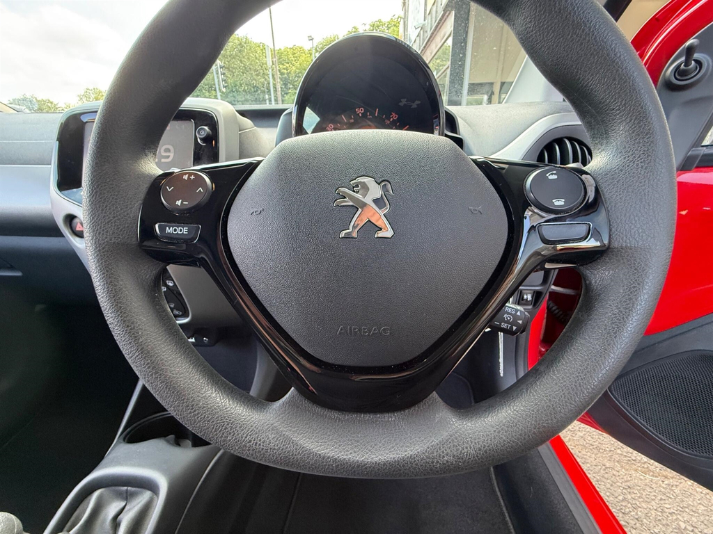 Peugeot 108 2018 18 Puretech White #16
