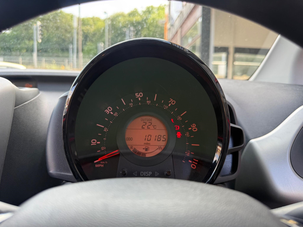 Peugeot 108 2018 18 Puretech White #22