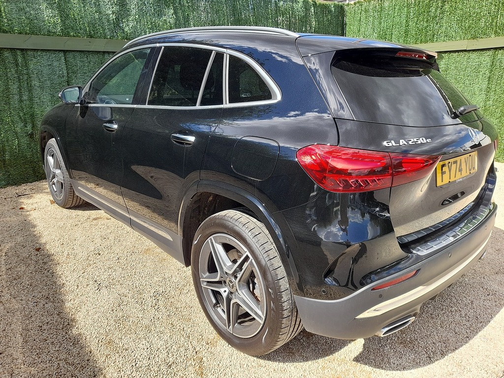 Mercedes-Benz GLA Class Gla250e Amg Line FY74YUU Black #4