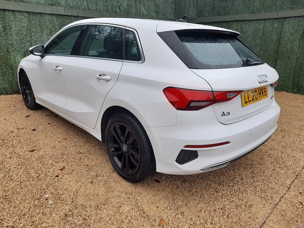 Audi A3 Tfsi Sport LL20HVB White #4