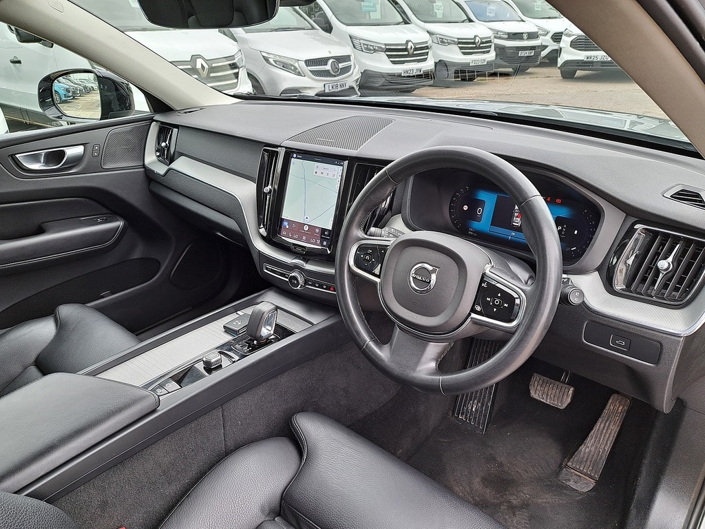 Volvo XC60 B5 Mhev Plus Grey #2