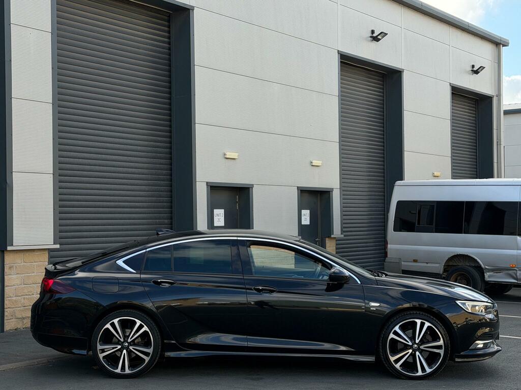 Vauxhall Insignia 2.0 Turbo D Blueinjection Sri VX Line Nav Grand Sp Black #4