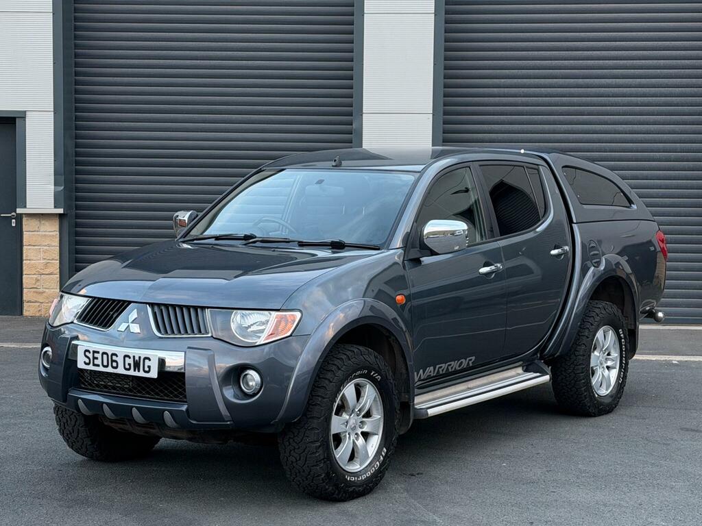 Mitsubishi L200 2.5 Di-d Warrior 4Wd Grey #4