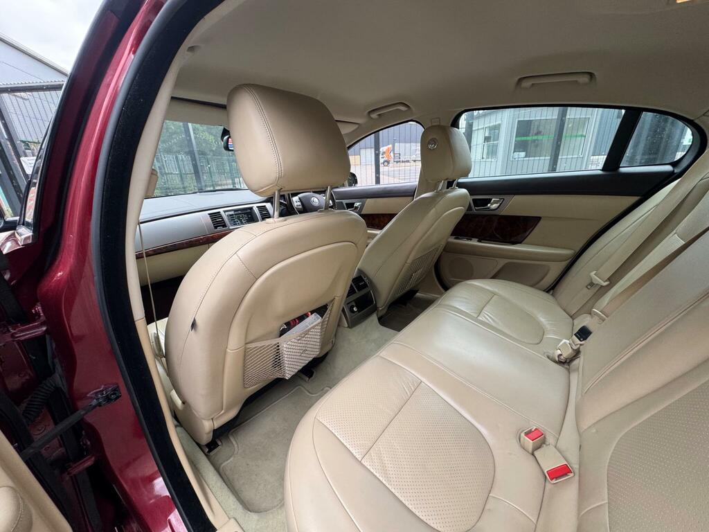 Jaguar XF Black #12