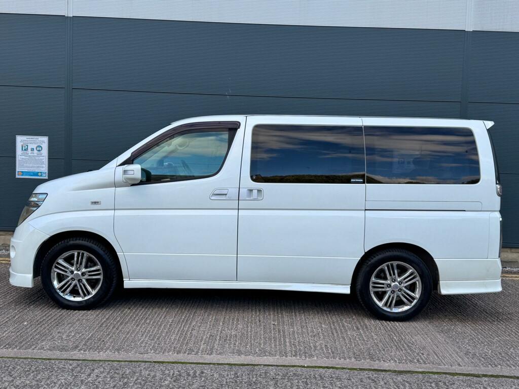 Nissan Elgrand #3