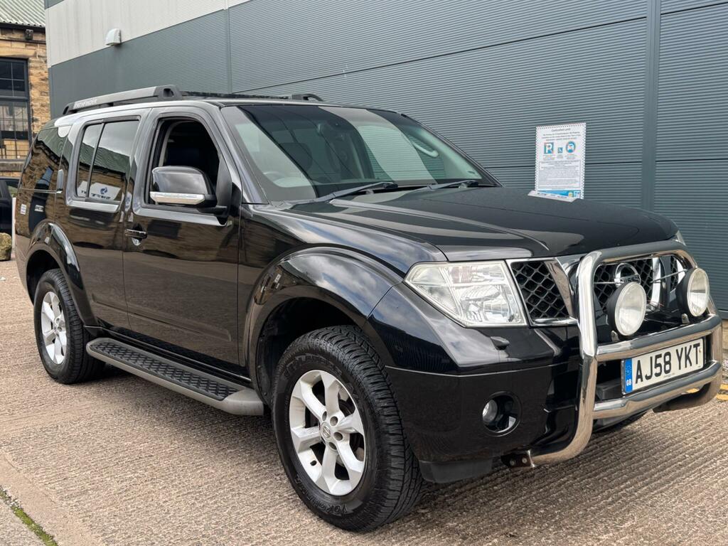 Nissan Pathfinder Mammoth Sports Adventure Black #5