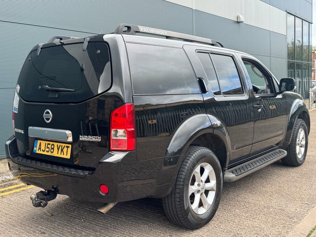 Nissan Pathfinder 2009 09 2.5 Black #10