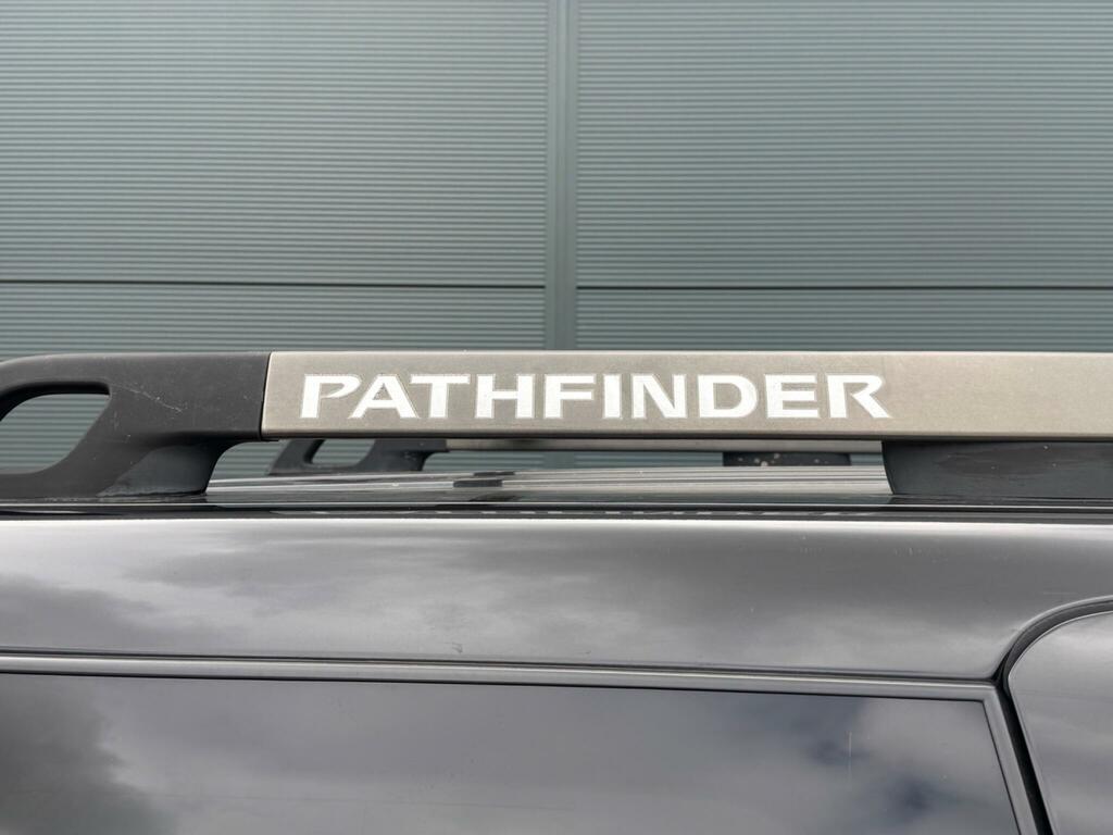 Nissan Pathfinder 2009 09 2.5 Black #47