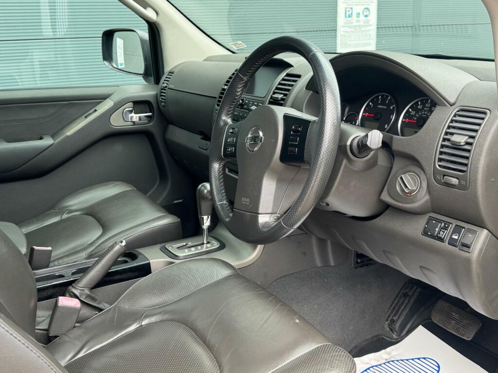 Nissan Pathfinder 2009 09 2.5 Black #49