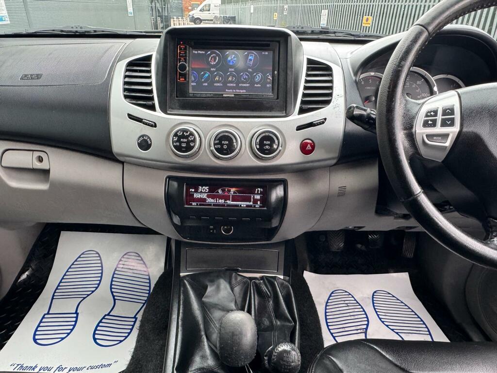 Mitsubishi L200 Dcab Di-d Warrior II 4Wd 176Bhp 2010 White #34