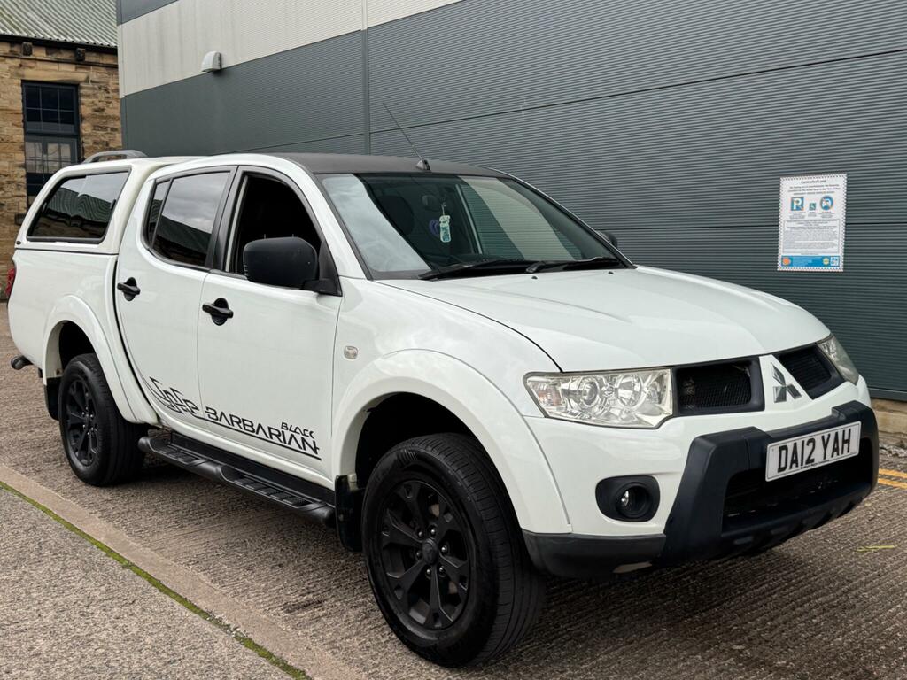 Mitsubishi L200 Barbarian Black White #4
