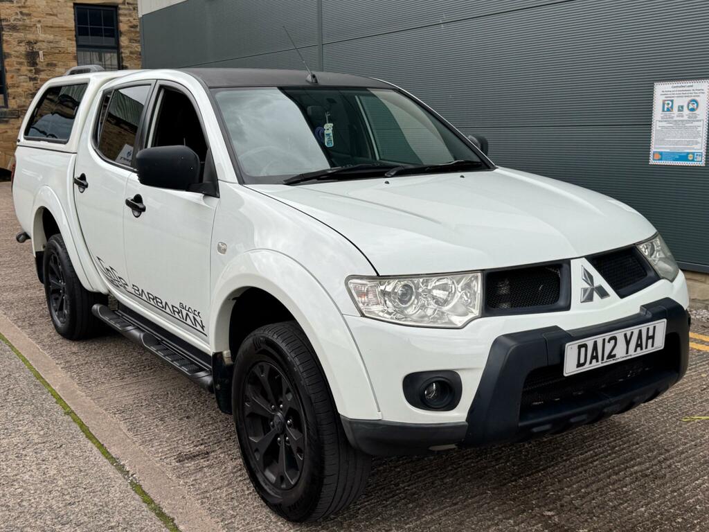 Mitsubishi L200 Barbarian Black White #6