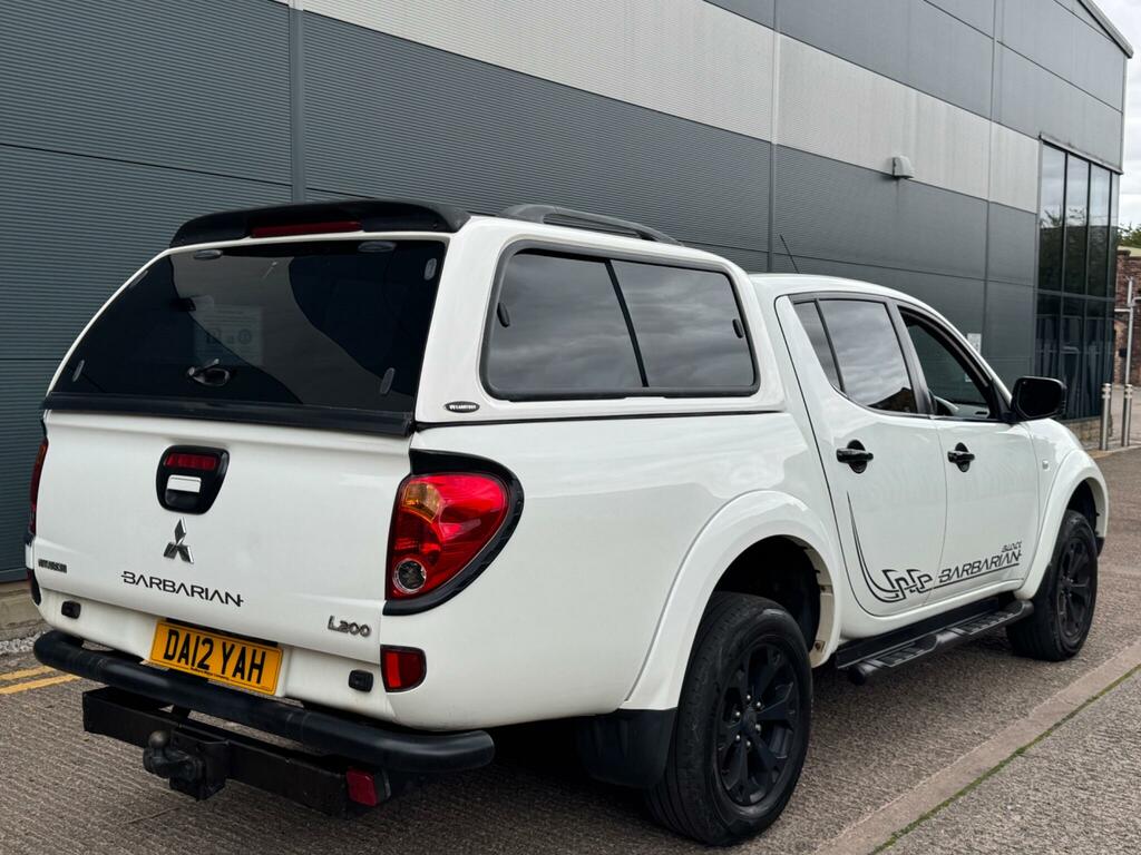 Mitsubishi L200 Dcab Di-d Warrior II 4Wd 176Bhp 2010 White #10