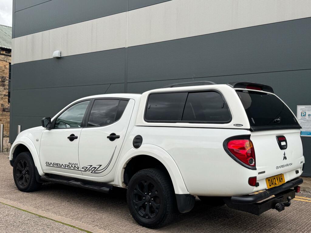 Mitsubishi L200 Dcab Di-d Warrior II 4Wd 176Bhp 2010 White #22