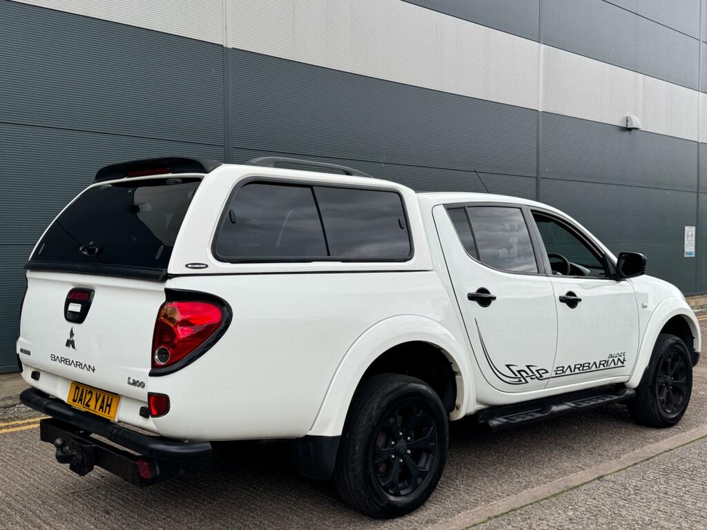 Mitsubishi L200 Dcab Di-d Warrior II 4Wd 176Bhp 2010 White #11