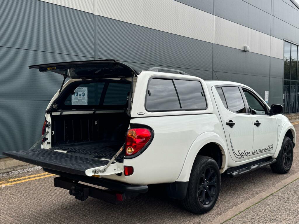 Mitsubishi L200 Dcab Di-d Warrior II 4Wd 176Bhp 2010 White #14