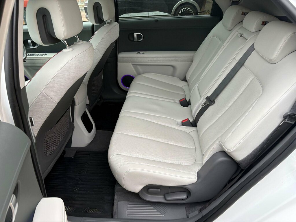 Hyundai Ioniq 5 Hatchback White #29