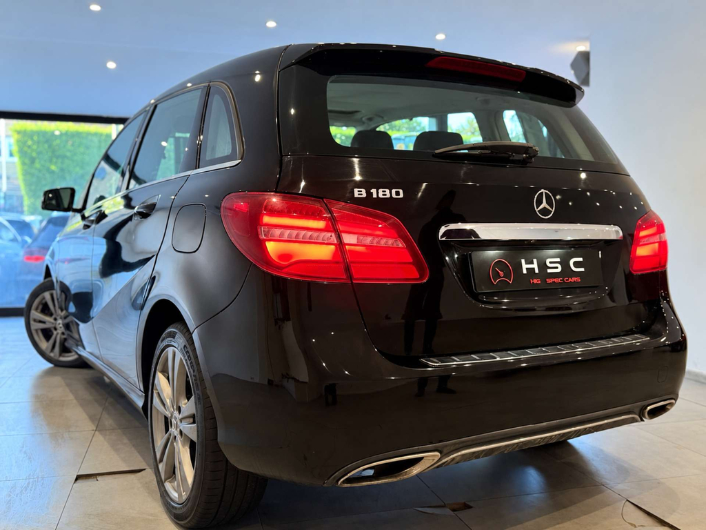 Mercedes-Benz B Class B 200 D Amg Line Premium Black #26