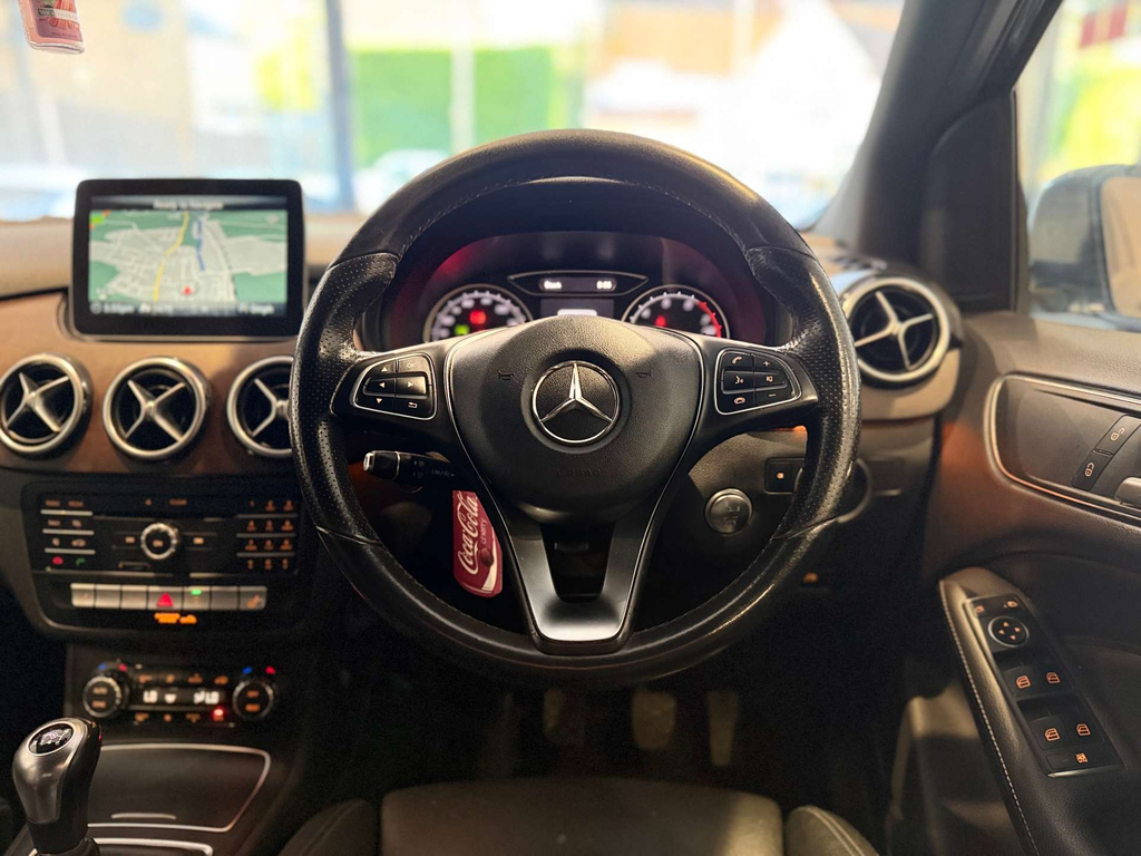 Mercedes-Benz B Class B 200 D Amg Line Premium Black #23