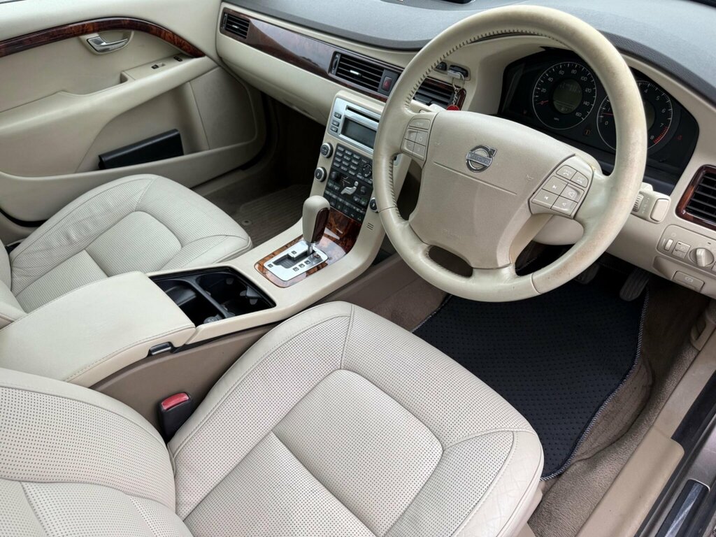 Volvo S80 2.5T Se Lux Geartronic Grey #2